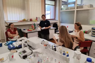 Poseta Institutu studentkinje sa Tajlanda